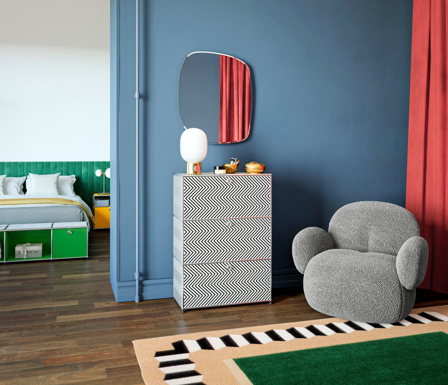 Highboard | ZIGZAG by Claudia Comte